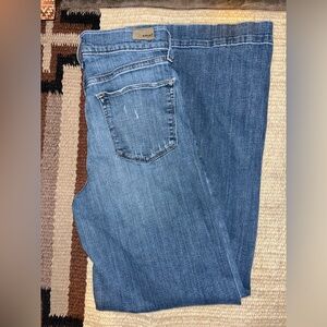Ariat Ultra High Rise Wide Leg Jeans